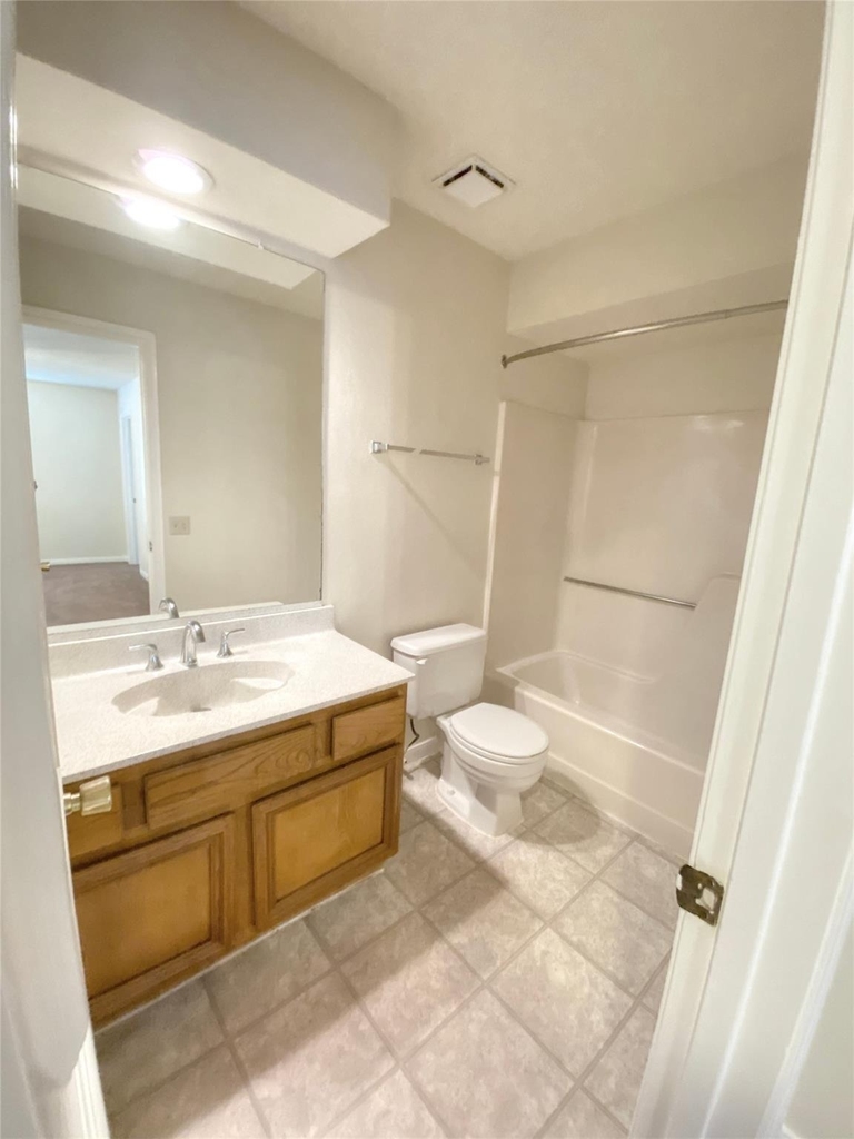 14818 Chetland Place Drive - Photo 16