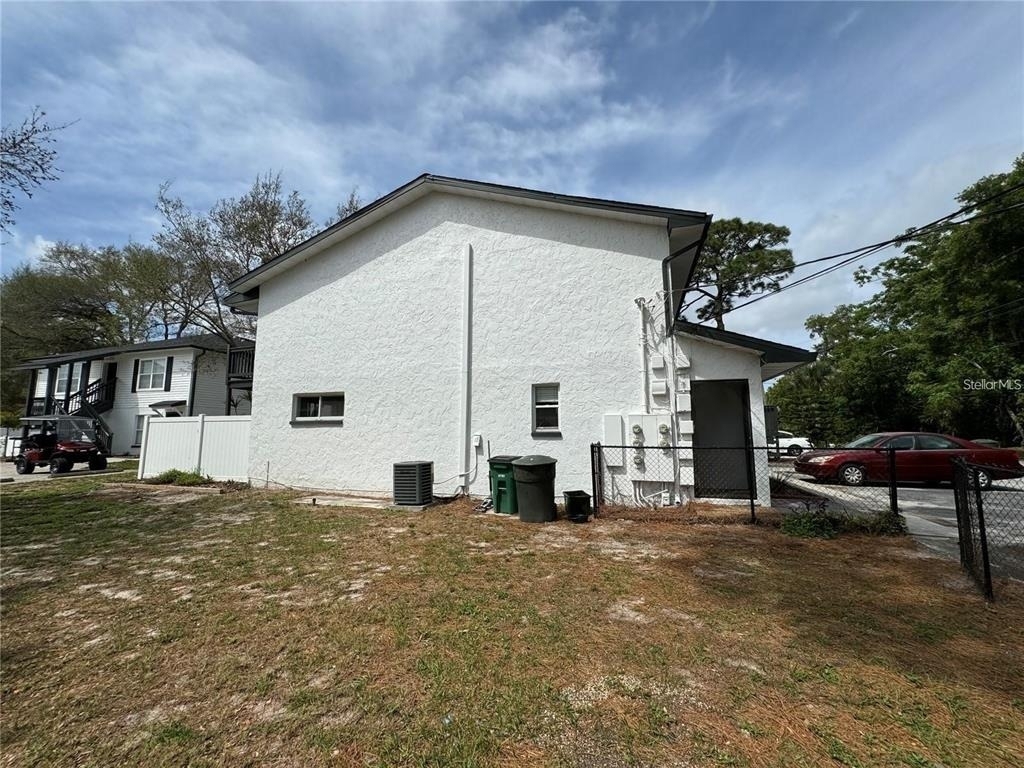 310 7th Street N - Photo 24