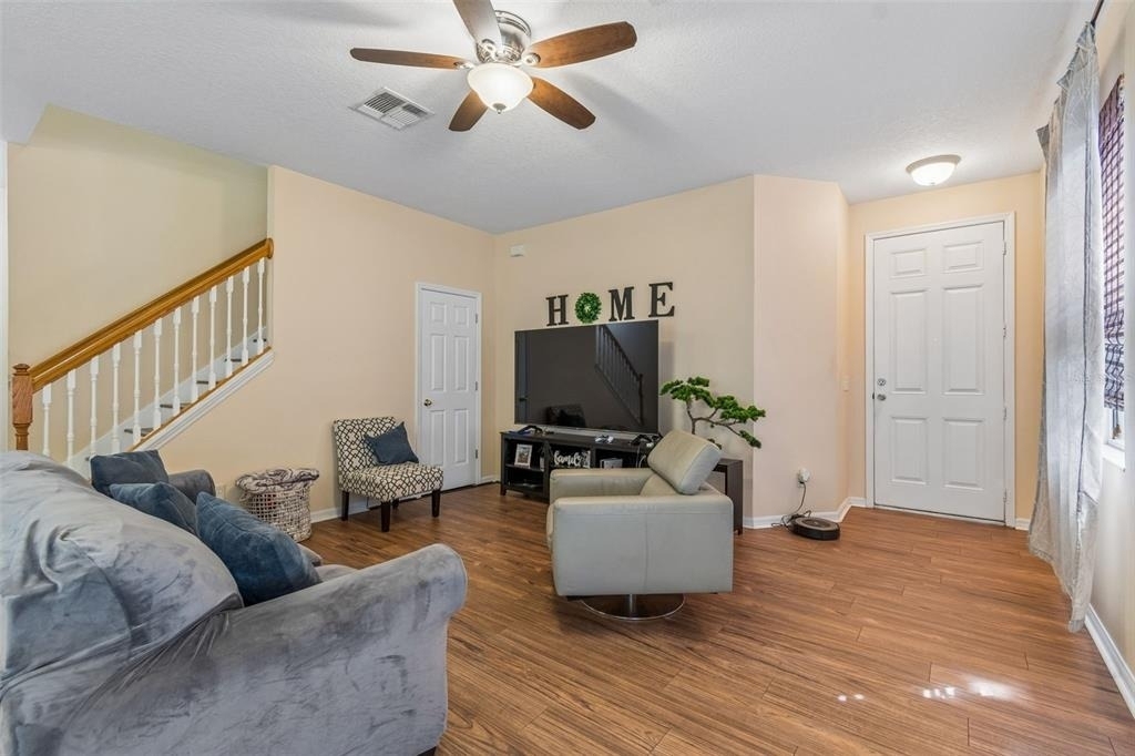 2401 Silvermoss Drive - Photo 8