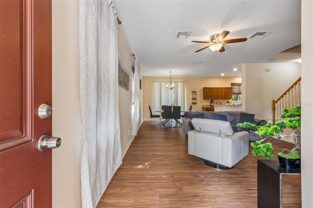 2401 Silvermoss Drive - Photo 4