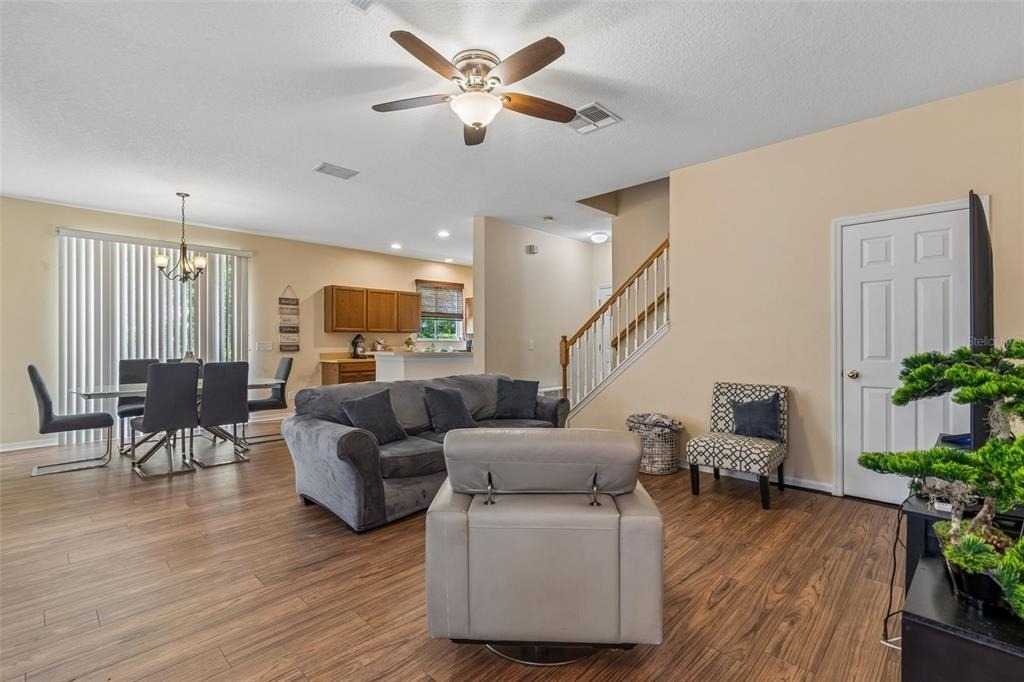 2401 Silvermoss Drive - Photo 5