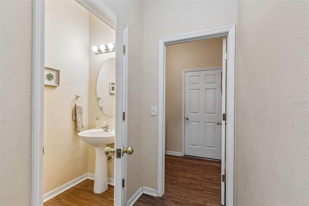 2401 Silvermoss Drive - Photo 19