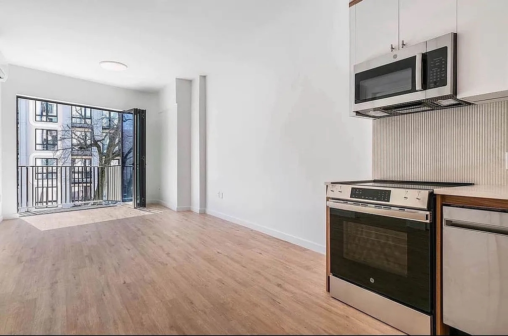 161 Lenox Road - Photo 1