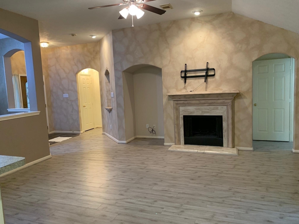 12918 Stratford Mill Lane - Photo 2