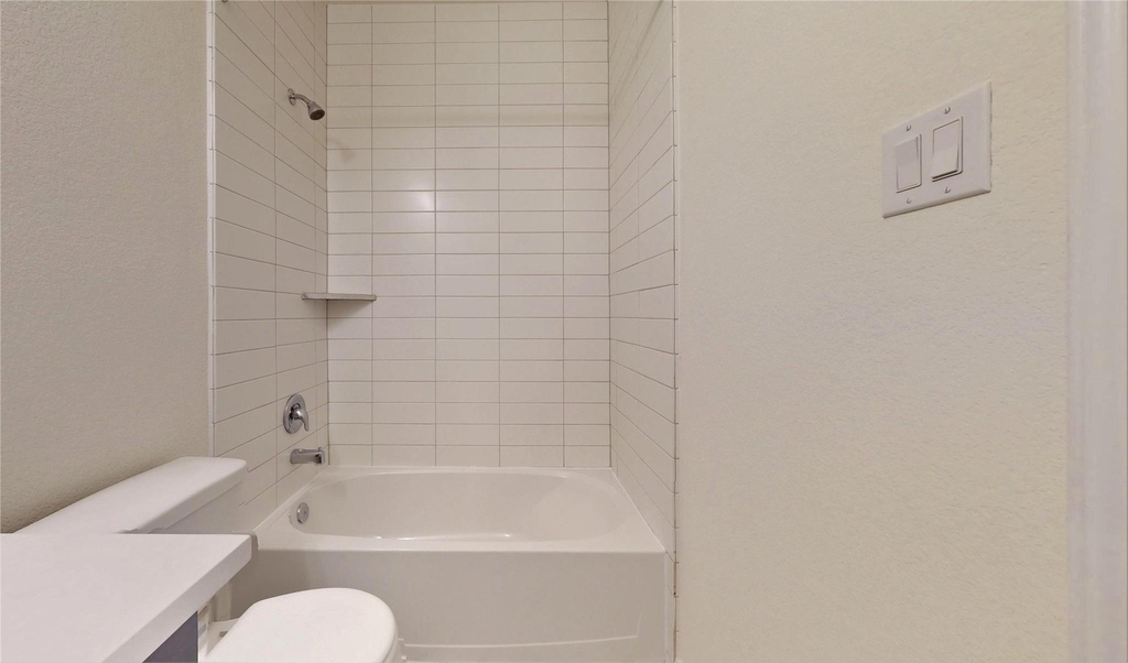 10434 Astor Point Trl - Photo 32