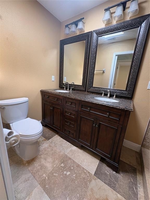 218 Lewis Boulevard Se - Photo 3