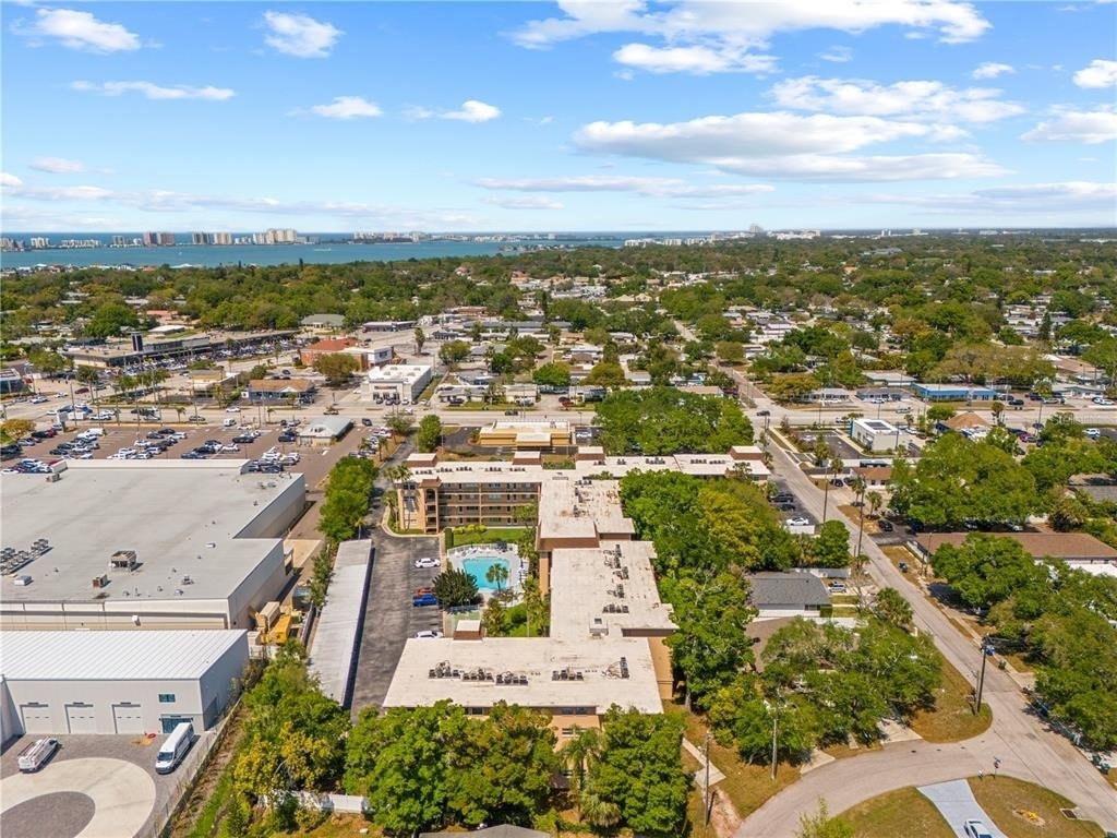 2525 W Bay Drive - Photo 38