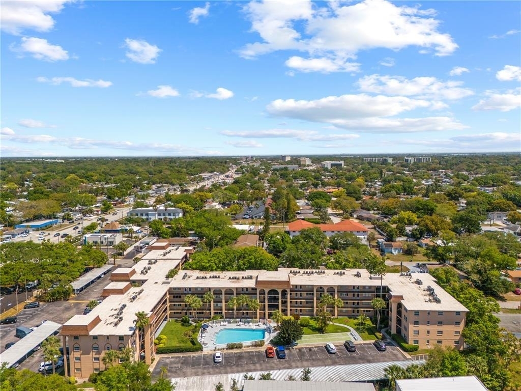 2525 W Bay Drive - Photo 37