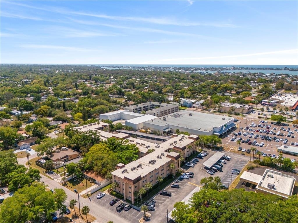 2525 W Bay Drive - Photo 34