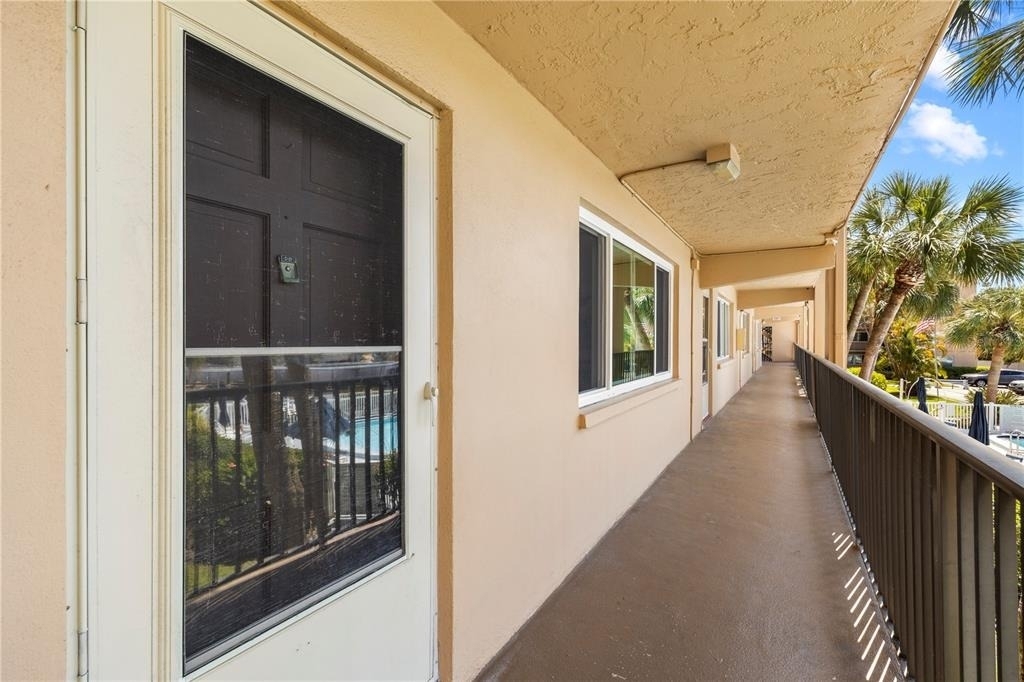 2525 W Bay Drive - Photo 27