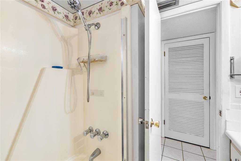 2525 W Bay Drive - Photo 23