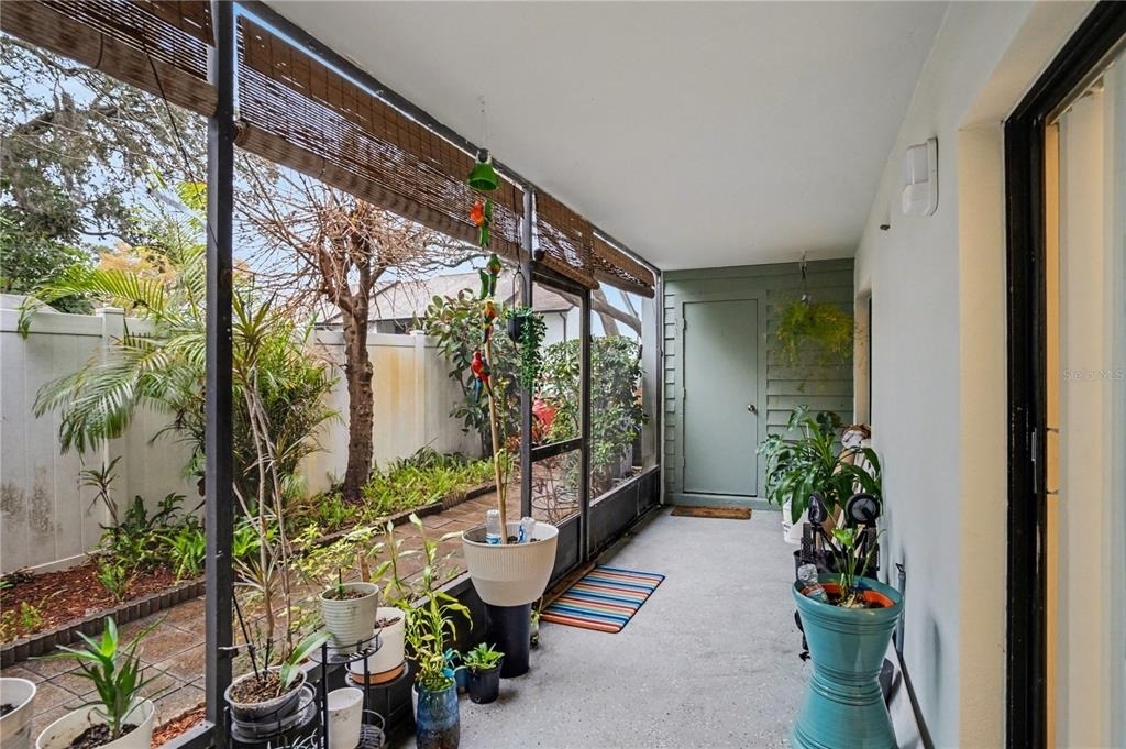 9802 Lombard Court - Photo 23