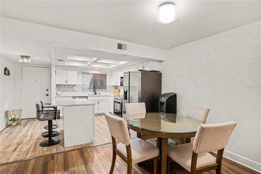 9802 Lombard Court - Photo 8