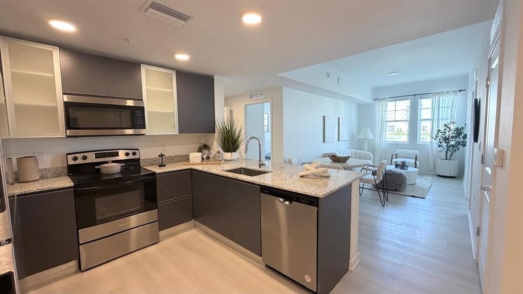 5587 Millenia Park Blvd - Photo 0