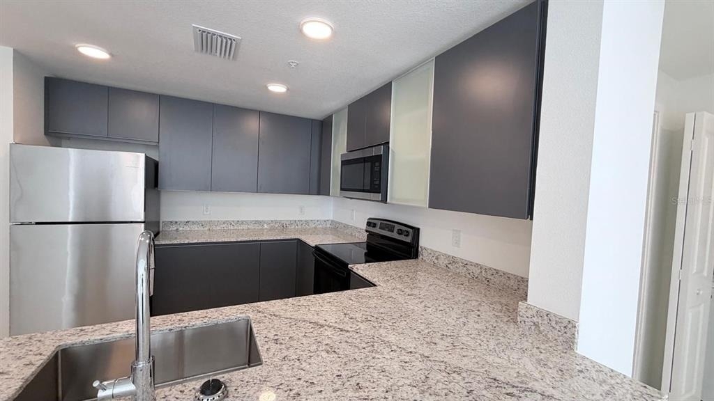 5587 Millenia Park Blvd - Photo 35