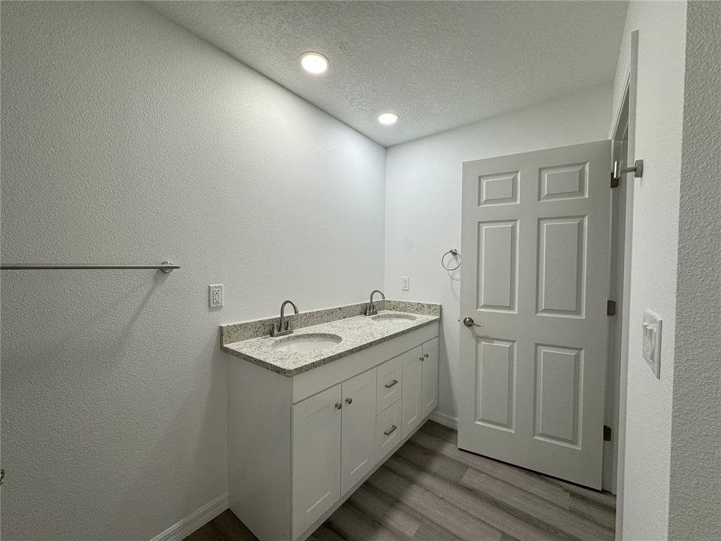1112 Eden Drive - Photo 12