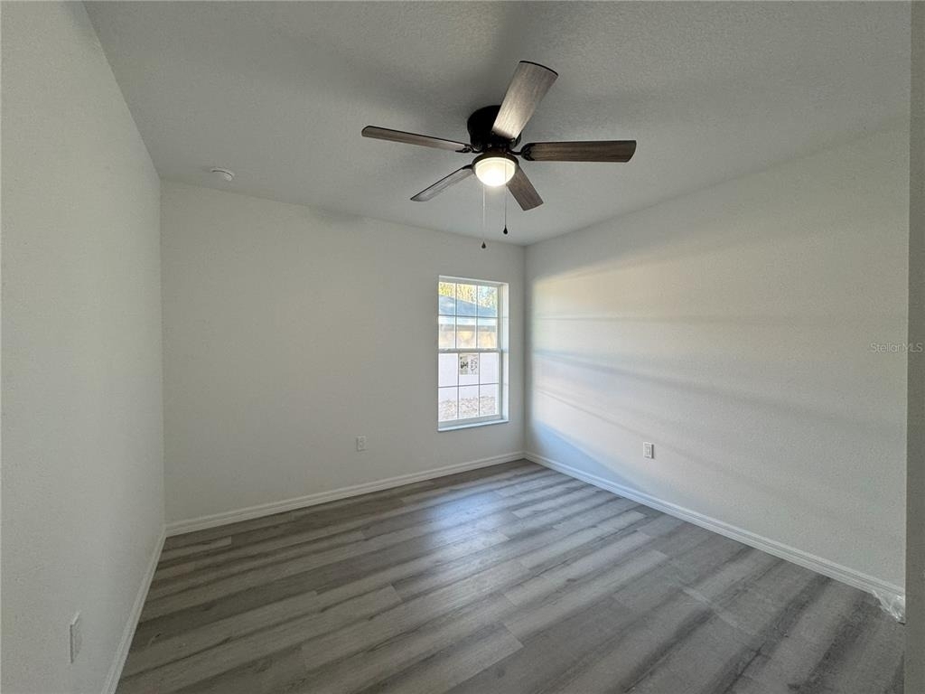 1112 Eden Drive - Photo 5
