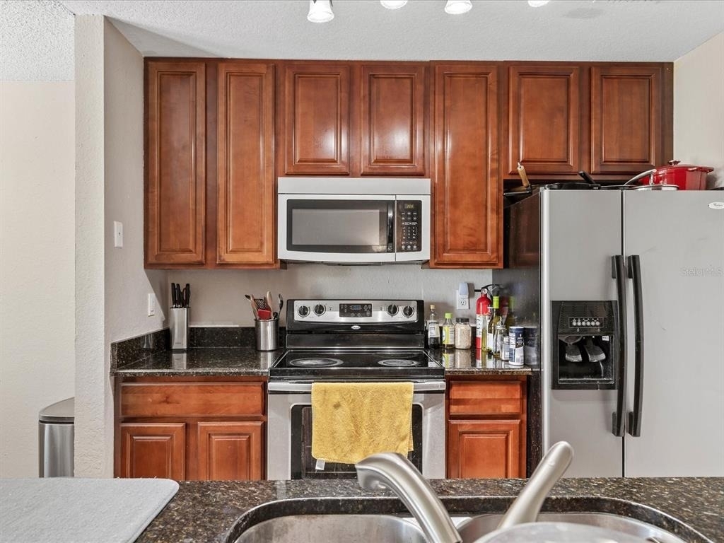 2550 N Alafaya Trail - Photo 11