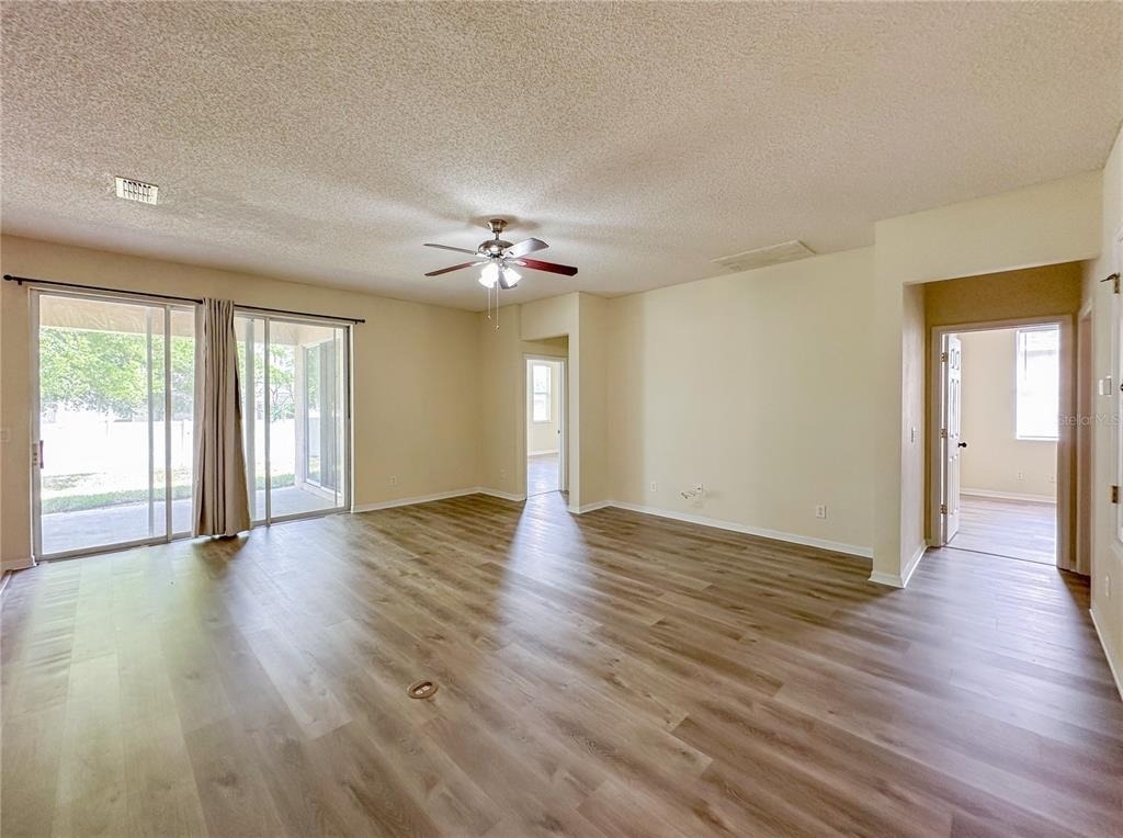 2776 Cabernet Circle - Photo 2