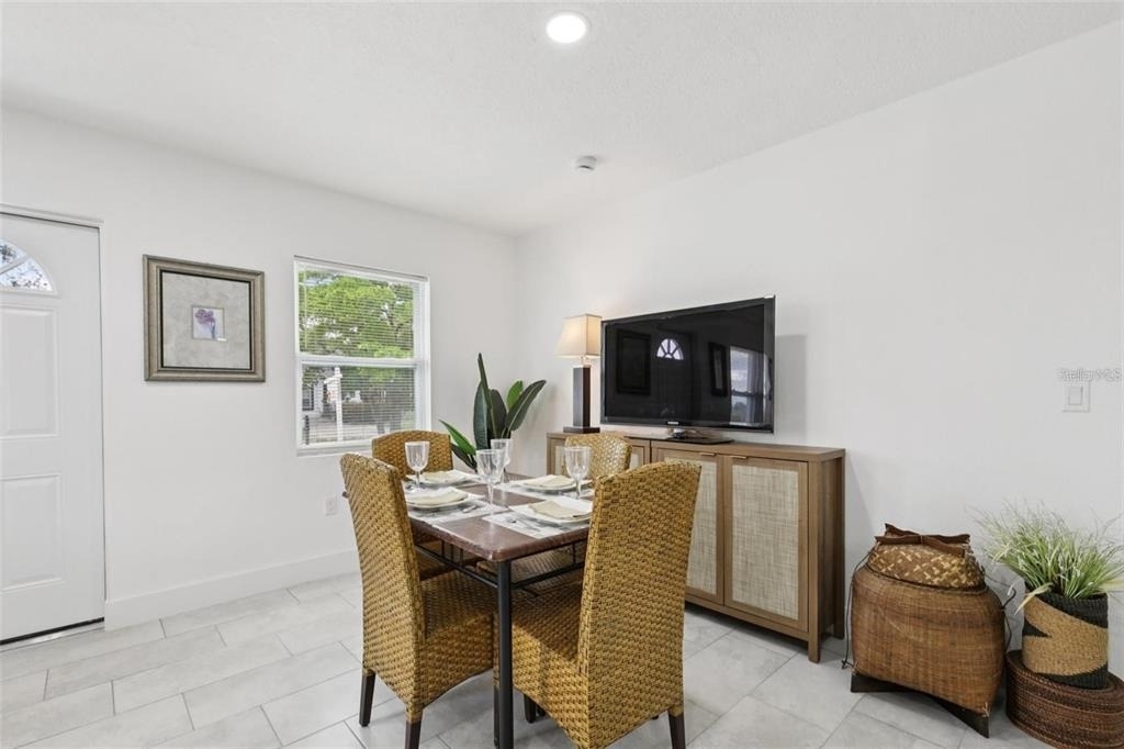 3530 Goodrich Avenue - Photo 4