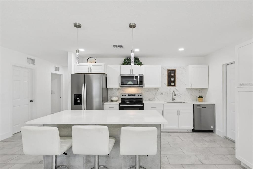 3530 Goodrich Avenue - Photo 8