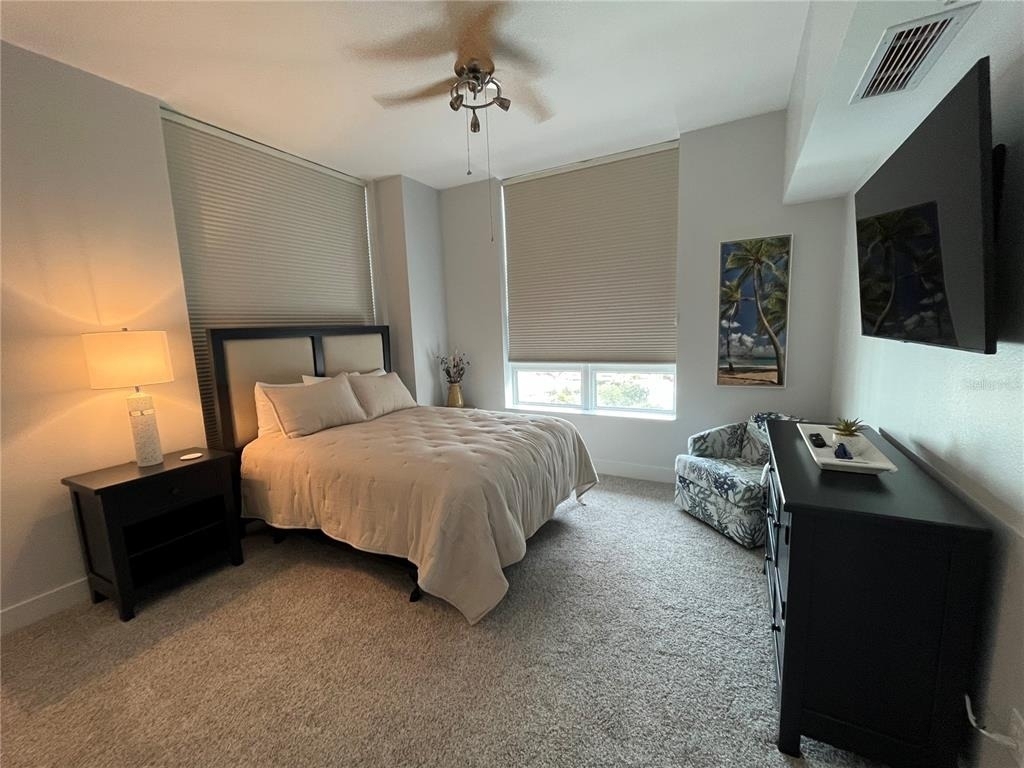 1350 Main Street - Photo 29