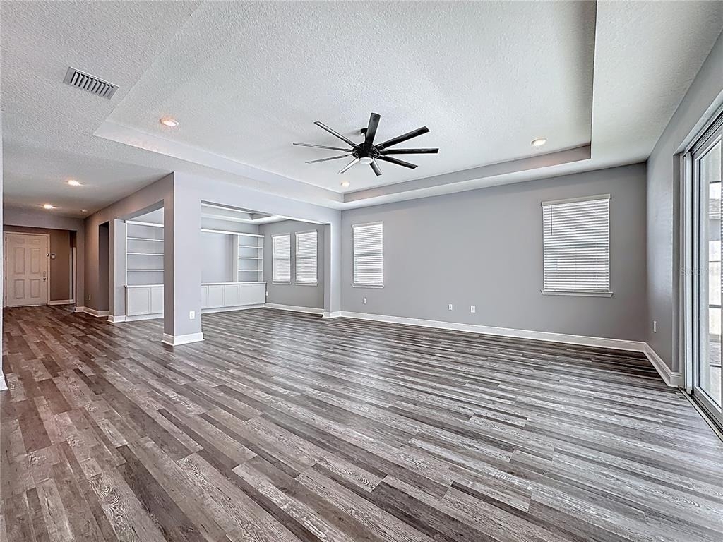 17535 Cantarina Cove - Photo 16