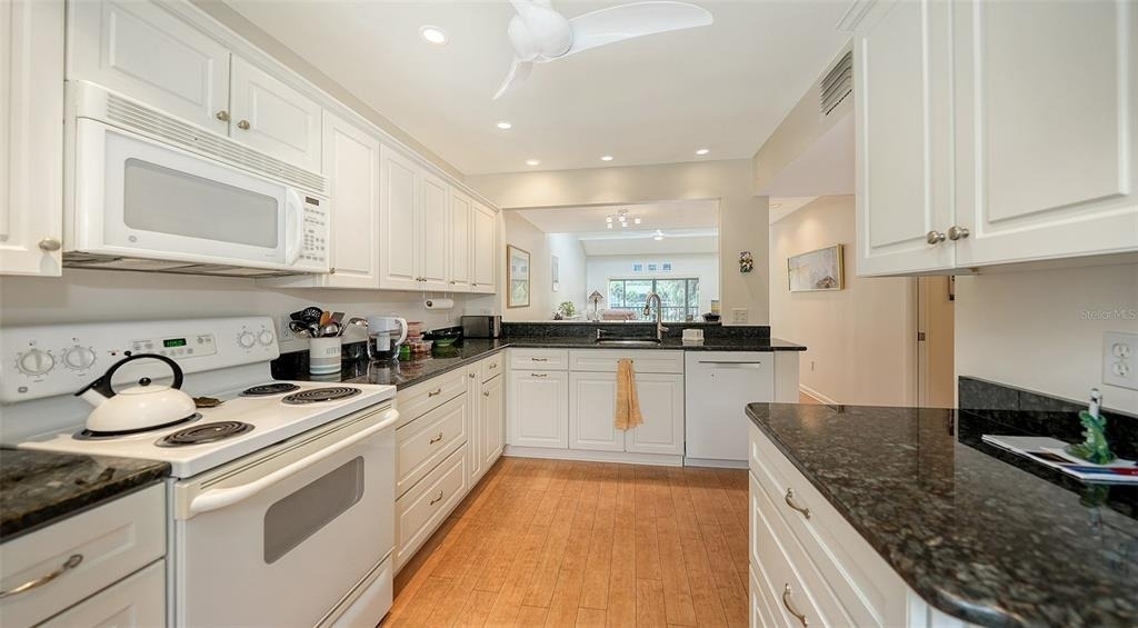 1611 Clower Creek Drive - Photo 26
