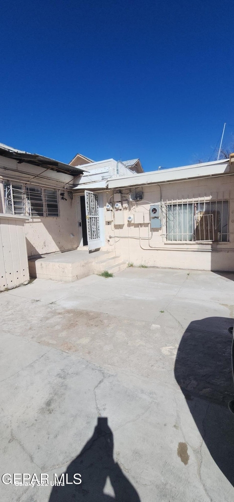 1218 Wyoming Avenue - Photo 1