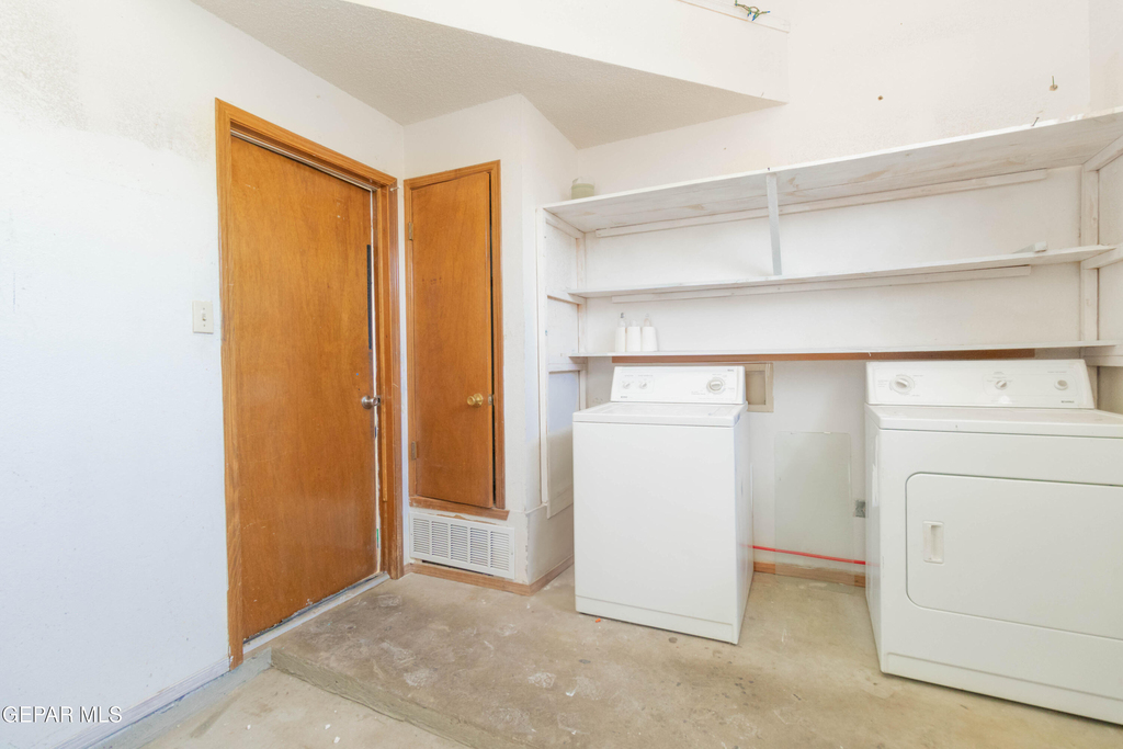 12056 Bellows Court - Photo 28