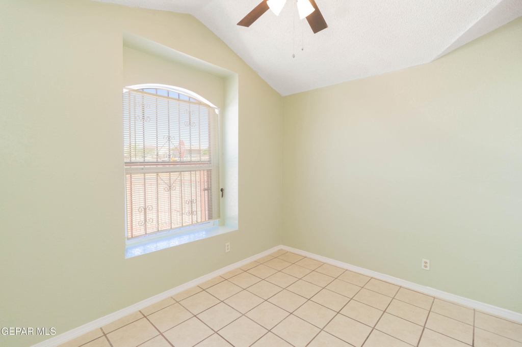 12056 Bellows Court - Photo 18