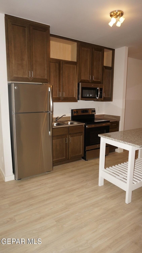 1061 Ranger Street - Photo 4