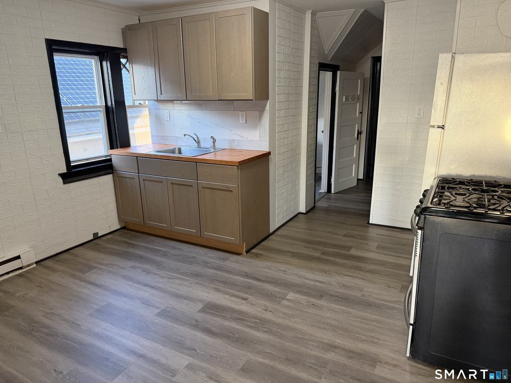 39 Houston Street - Photo 1