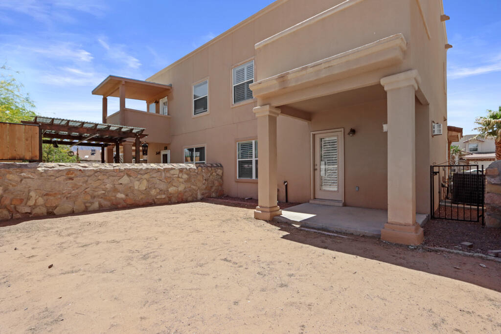 561 Green Village Court - Photo 42