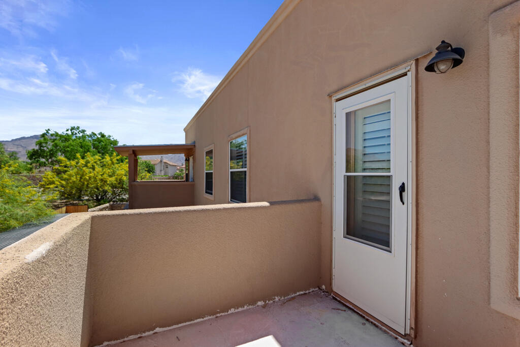 561 Green Village Court - Photo 32