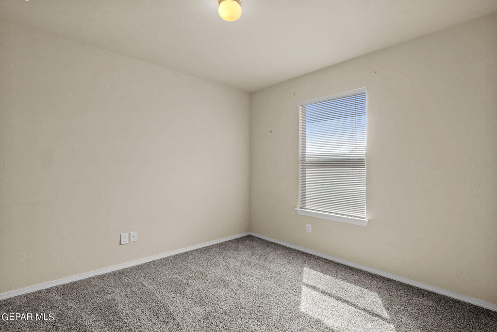 2240 Decamp Point Place - Photo 27