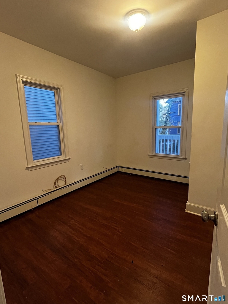 109-111 Park Terrace - Photo 5