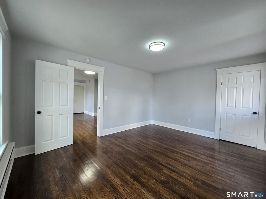 38 Beverly Avenue - Photo 3