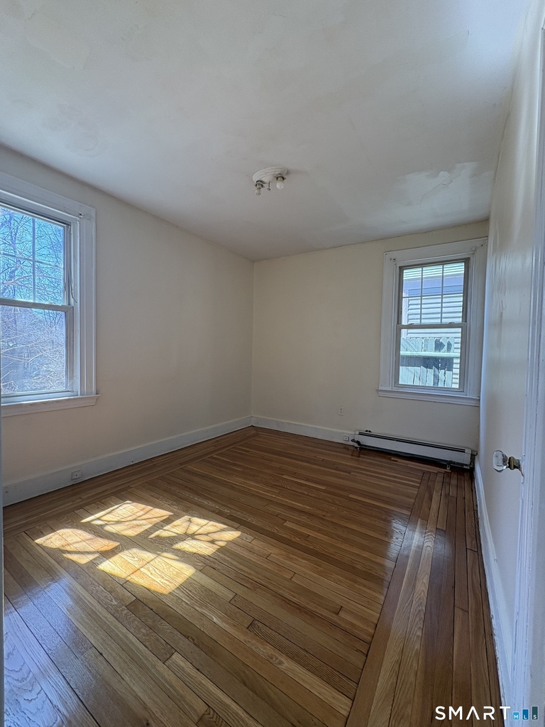 786 Elm Street - Photo 5
