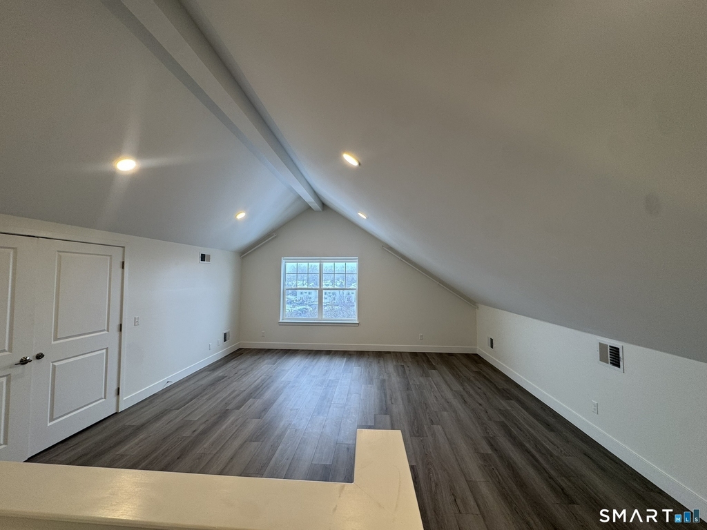 414 Berlin Turnpike - Photo 11