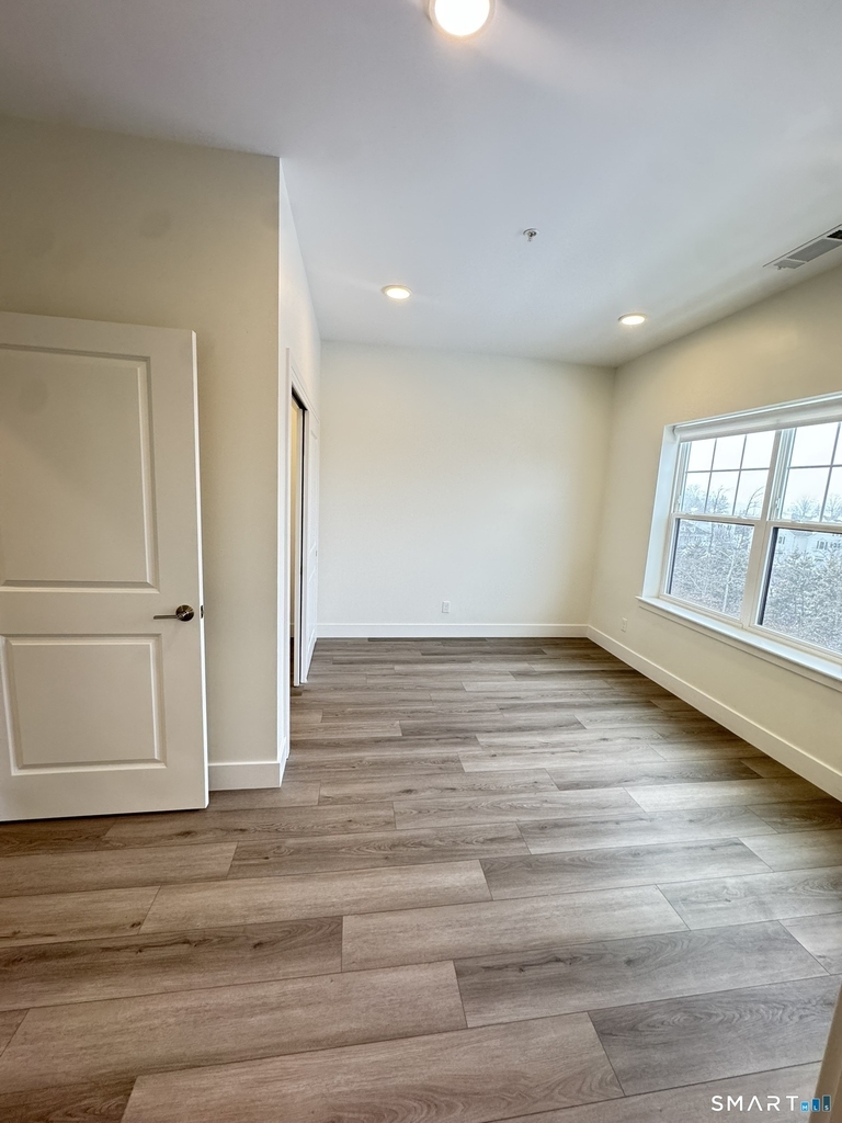 414 Berlin Turnpike - Photo 6