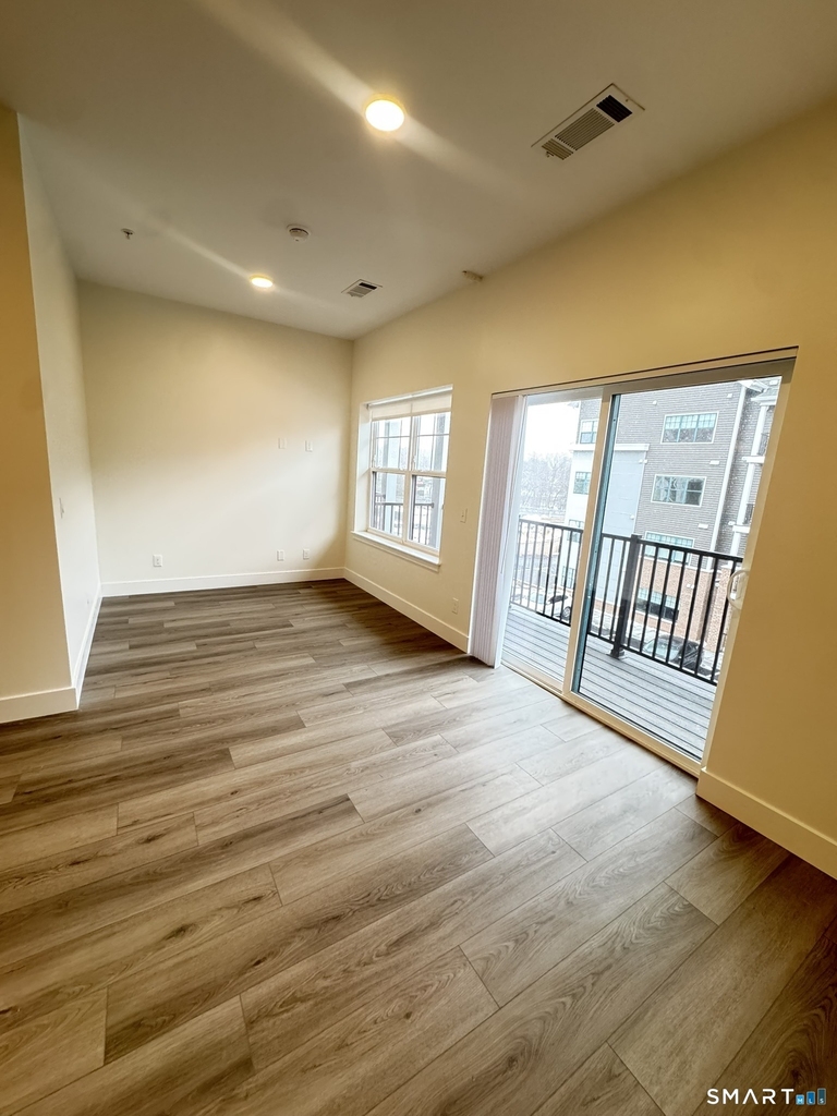 414 Berlin Turnpike - Photo 1