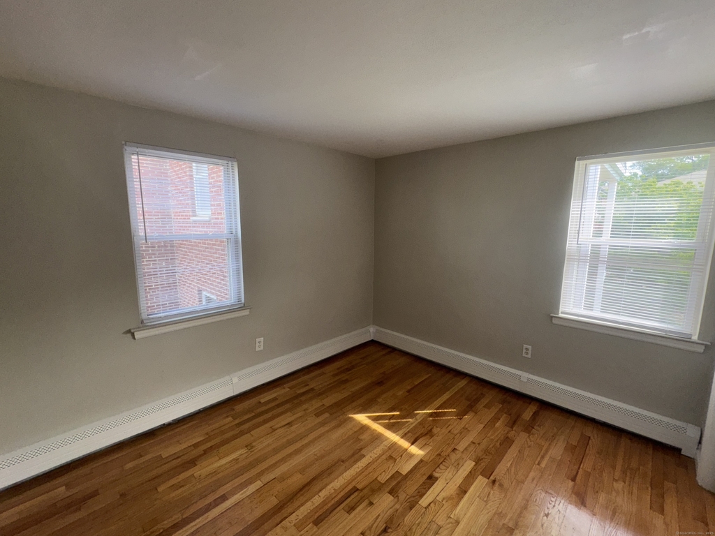 768 New Britain Avenue - Photo 10