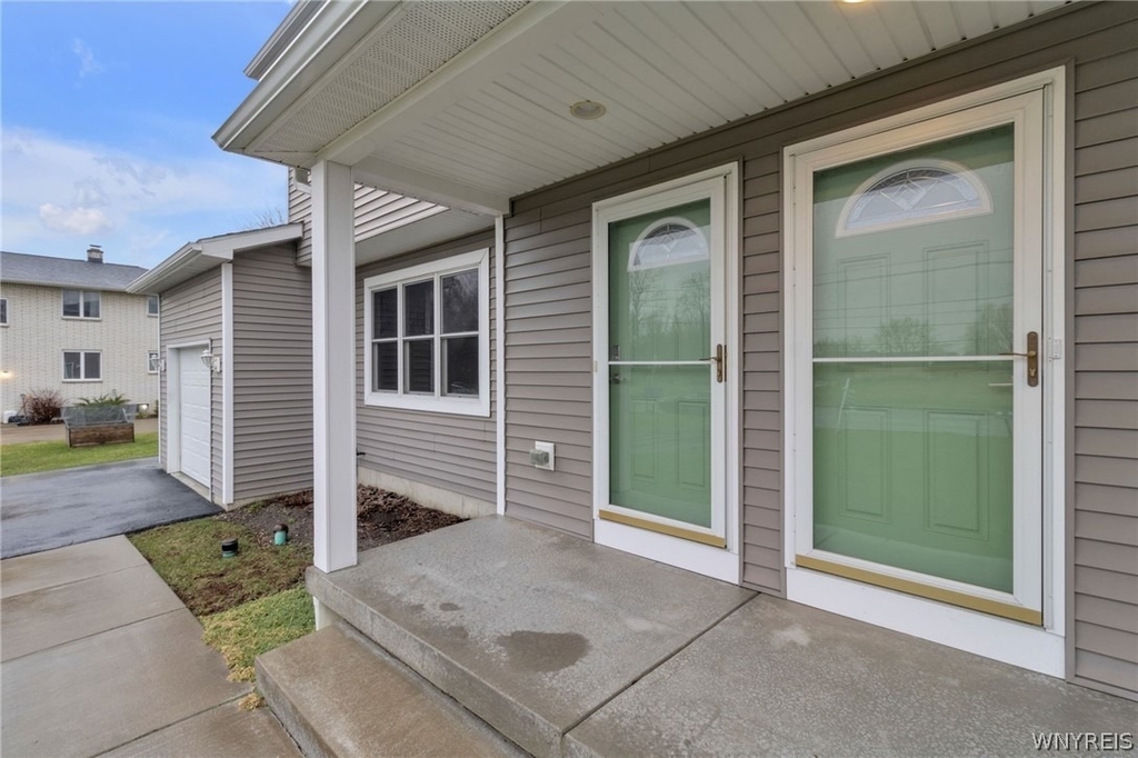 940 Reserve Road - Photo 3