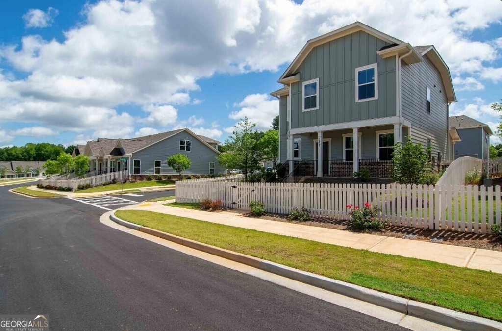 1151 Hunter Trail - Photo 21