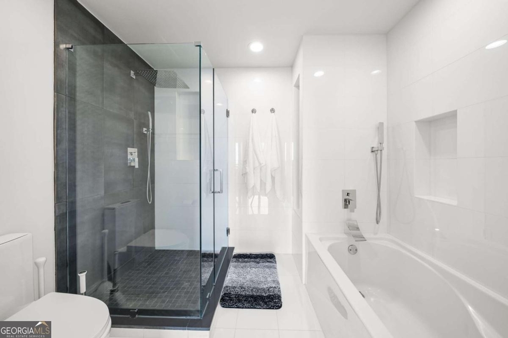 3338 Peachtree Road - Photo 29