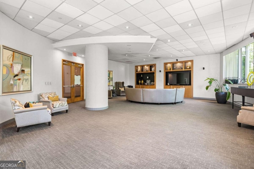 3338 Peachtree Road - Photo 34