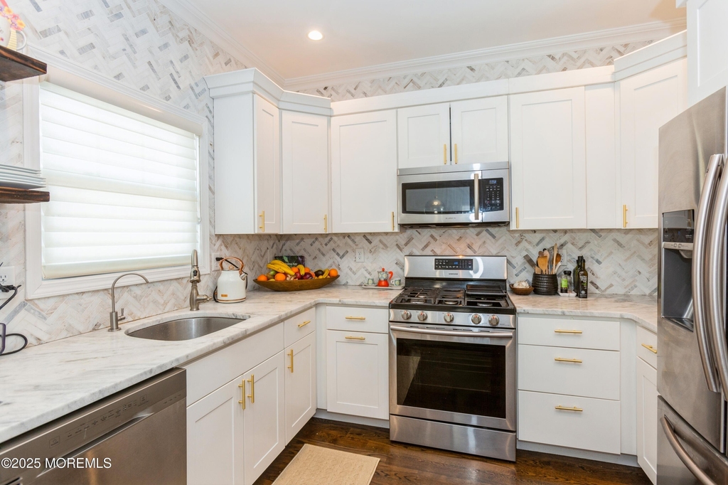 45 Miller Street - Photo 2