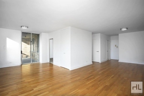 West End Avenue - Photo 1