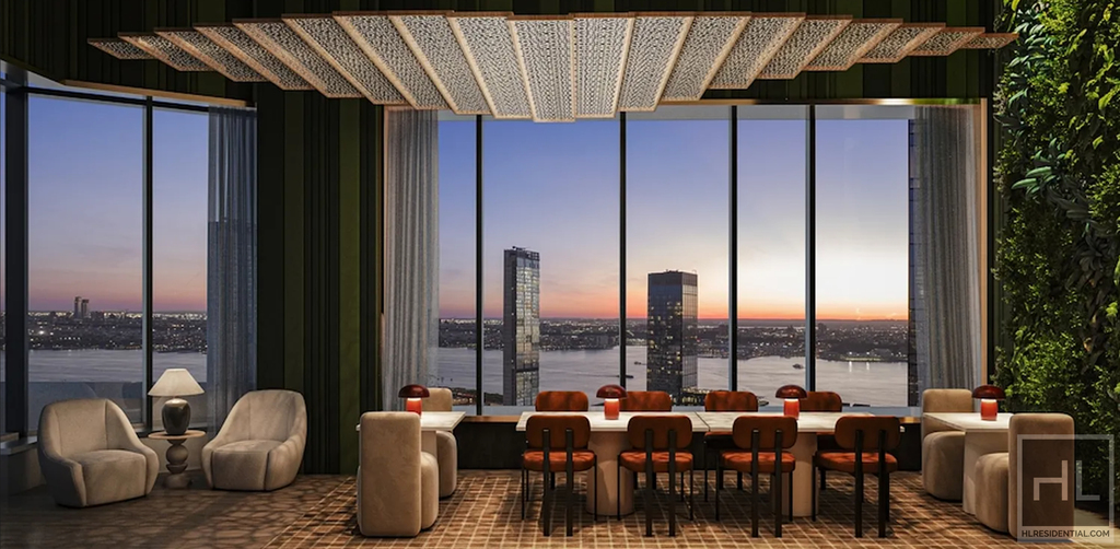 10th Avenue - Photo 10